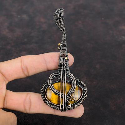 Подвеска из тигрового глаза Медная проволока Обернутая подвеска Подвеска-гитара Камень Медное ювелирное изделие Ручная работа Женская подвеска Подарок для него Проволочное плетение Ювелирные изделия