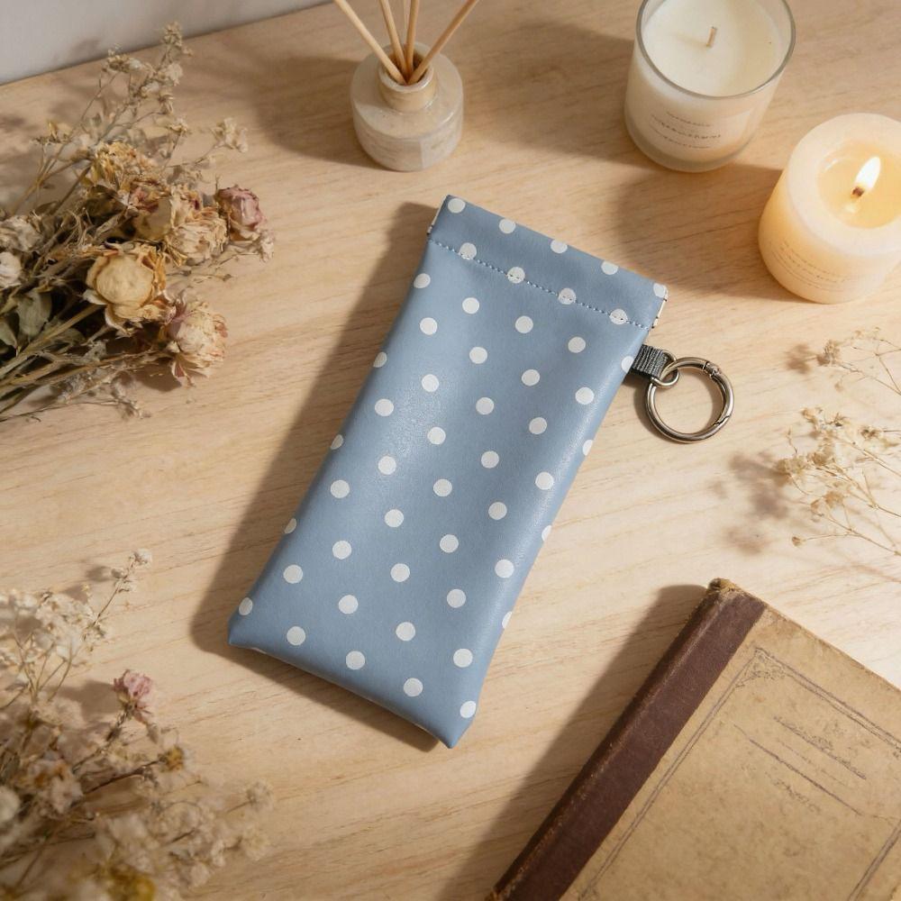 Portable Spring Auto-close Glasses Bag with Keyring Shrapnel Snap Shut Leather Glasses Storage Bag Korean Style Glasses Clip