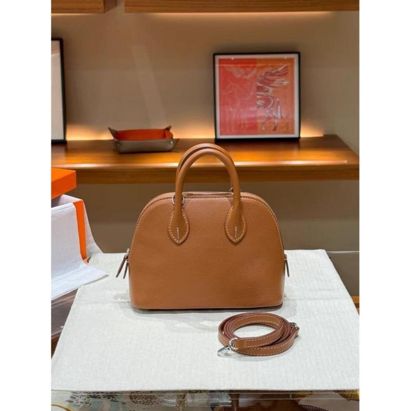 Мини-сумка через плечо из козьей кожи с зернистостью в виде боулинга