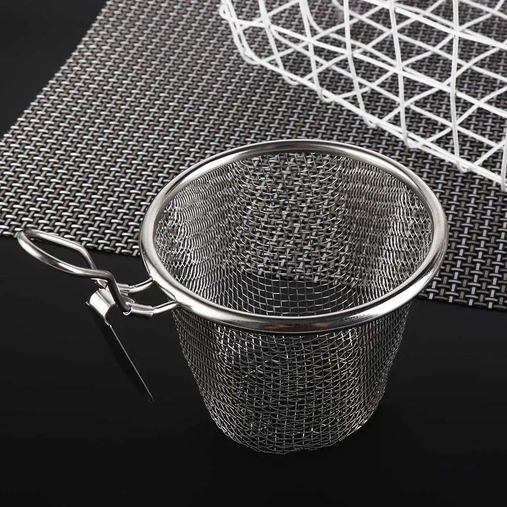 1Pcs Cooking Utensils Hot Pot Strainer Long Handle Frying Filter Basket Mesh Strainer Spoon