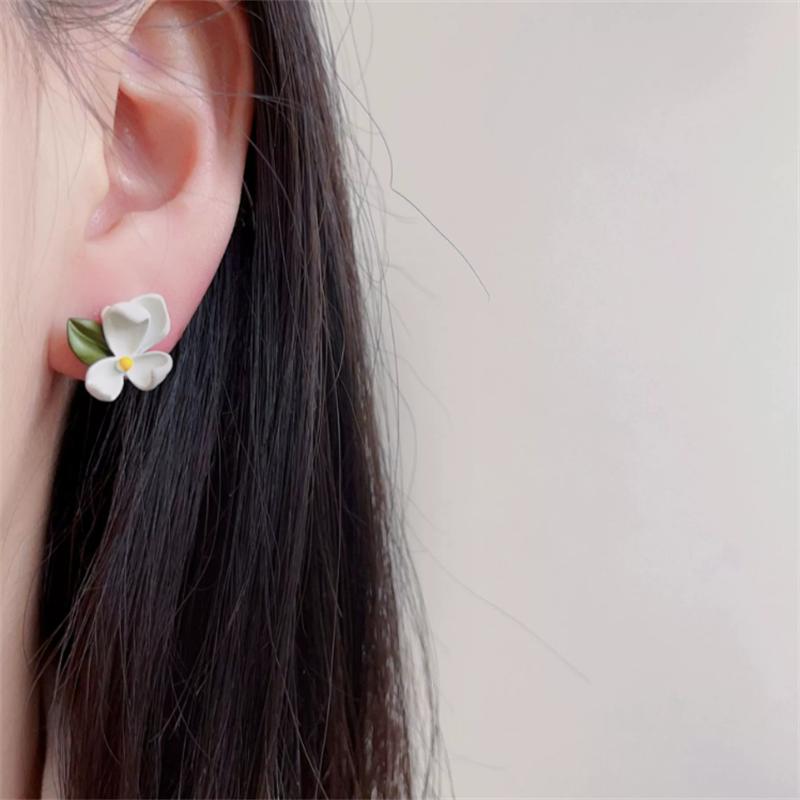 Модные серьги-гвоздики с гарденией, корейские модные ювелирные изделия в подарок