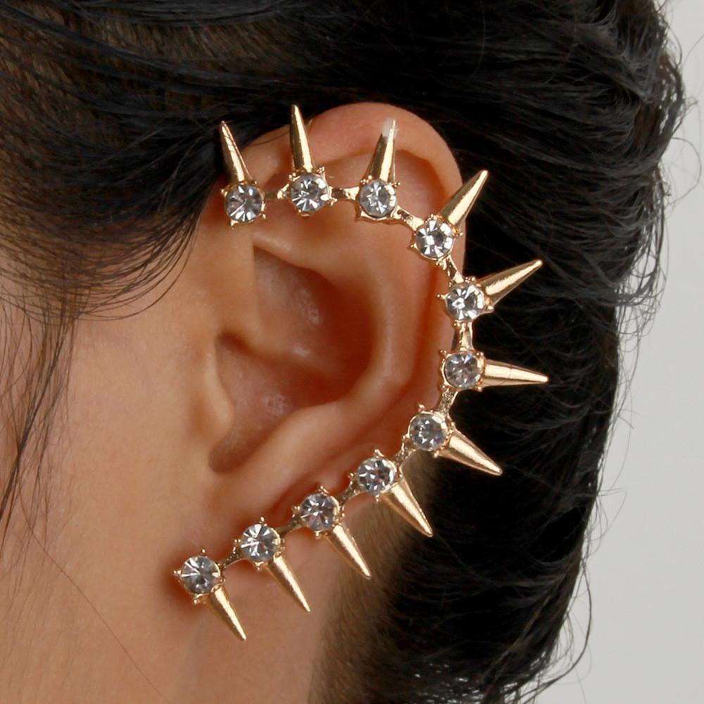 Alloy Ear Fashion Climber With Geometric And Rivet Design For Women Stylish