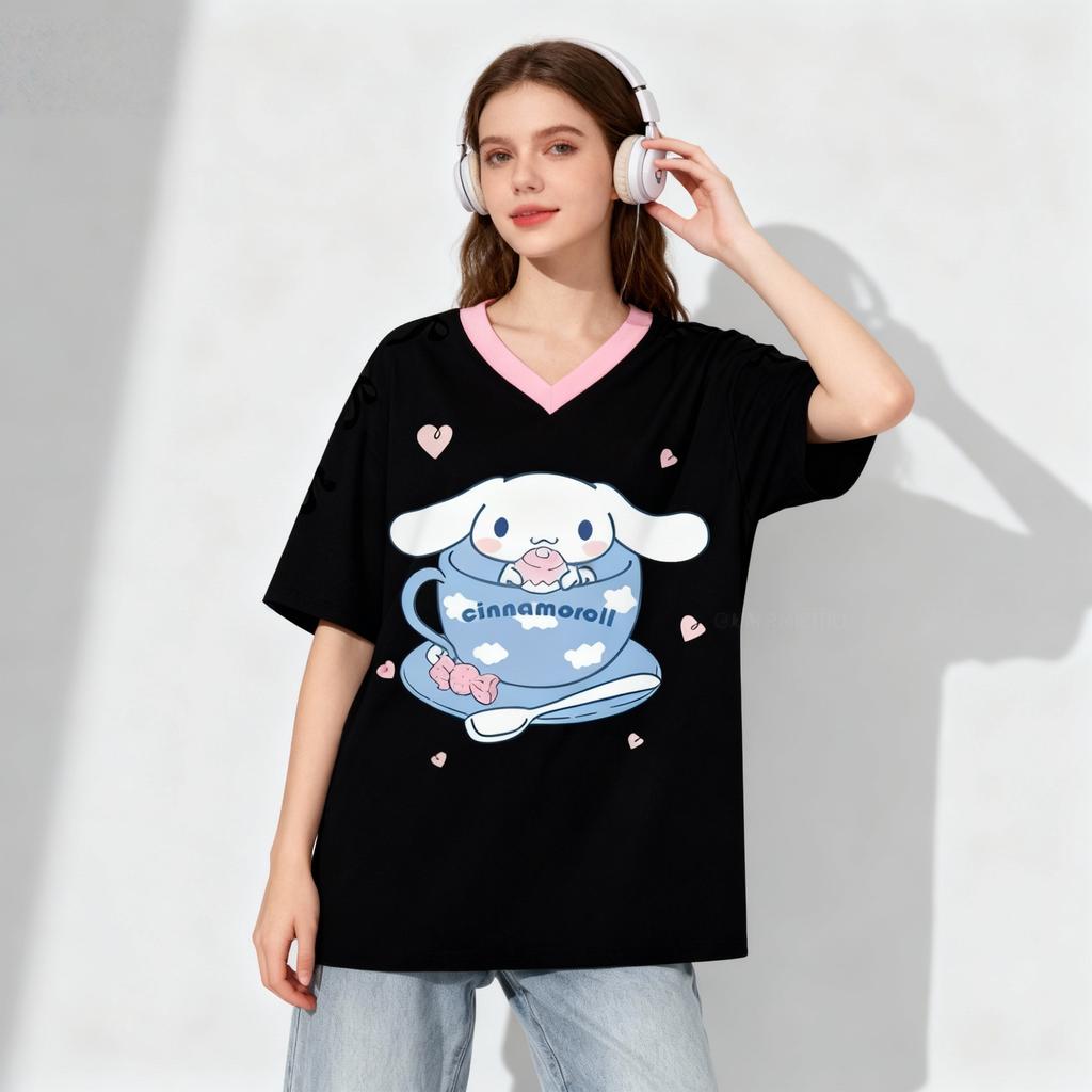 Hello Kitty sporty sweet and cool summer T-shirt, plus size women's adult top
