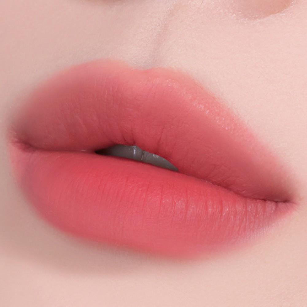 Clio Volumate Blur Тинт/Блеск 3г