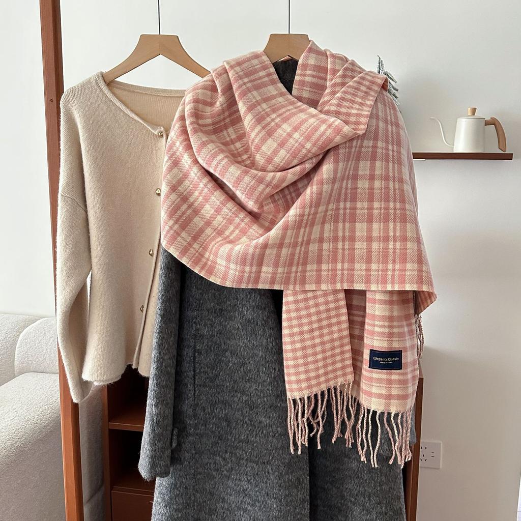 Korean Style Autumn and Winter Fresh and Gentle Retro Warm Scarf Women's Shawl Versatile Commuting Tassel Fine Sand Imitation Cashmere Scarf