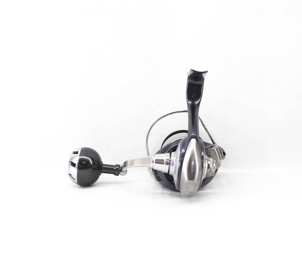 Daiwa Катушка спиннинговая 24 Certate-G LT 3000D-XH-ARK (9512)