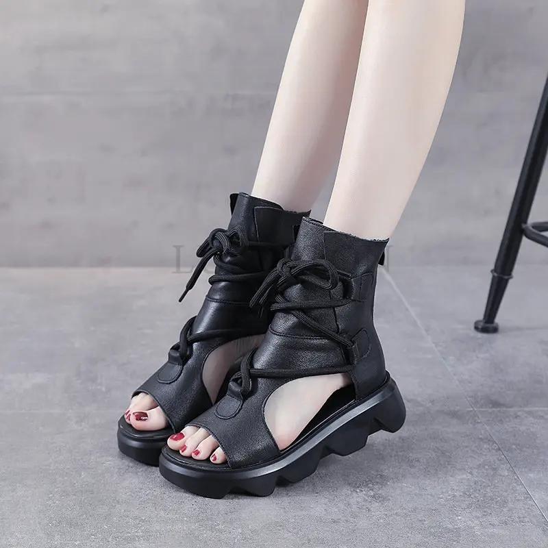 Модные летние прохладные сапоги женские из натуральной кожи на танкетке с каблуком-платформой ботильоны женские сандалии с открытым носком ретро