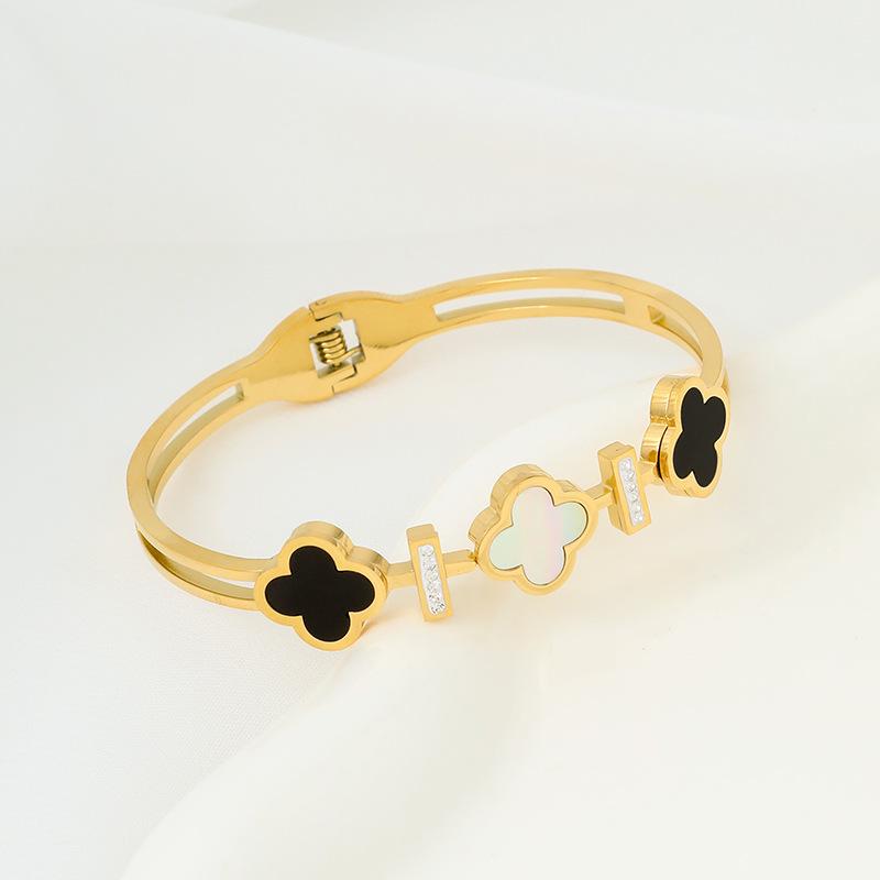 Stainless Steel Bracelet Fashionable Charm Real Fritillary Four-leaf Clover Bracelet New Waterproof, the Best Gift for Friends