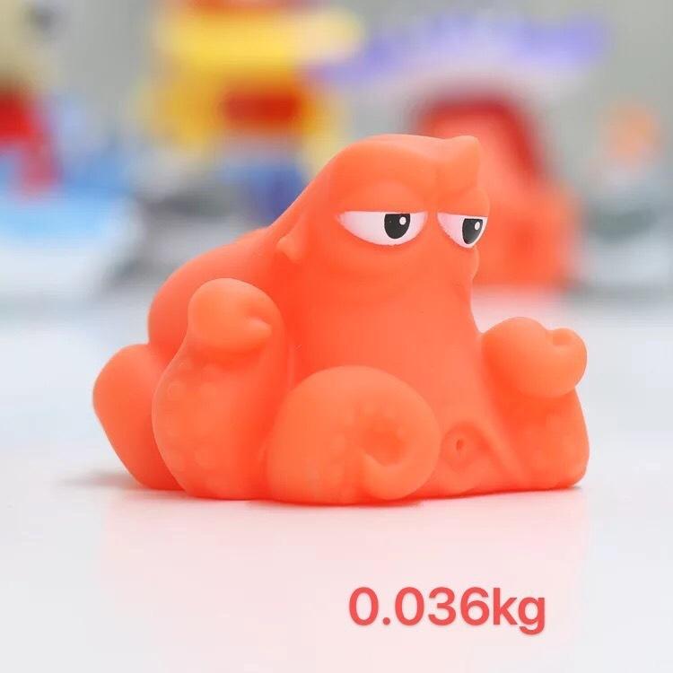 Disney Finding Nemo Soft Rubber Baby Bath Toy Water-Squirting Squeaking Toy for Toddlers Floating Animal Design Suitable for Bathtub or Pool