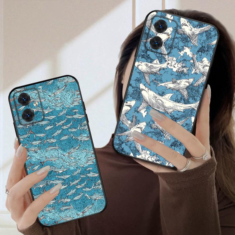 Cartoon Blue Shark For Moto Edge 40 50 Neo 5G E 14 15 G04 G05 4G G24 G34 G35 G54 POWER G55 G75 G84 85 silicone soft phone case