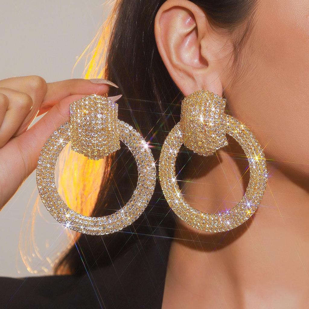 «Черные невыцветающие серьги-кольца большого размера для женщин с яркой индивидуальностью»