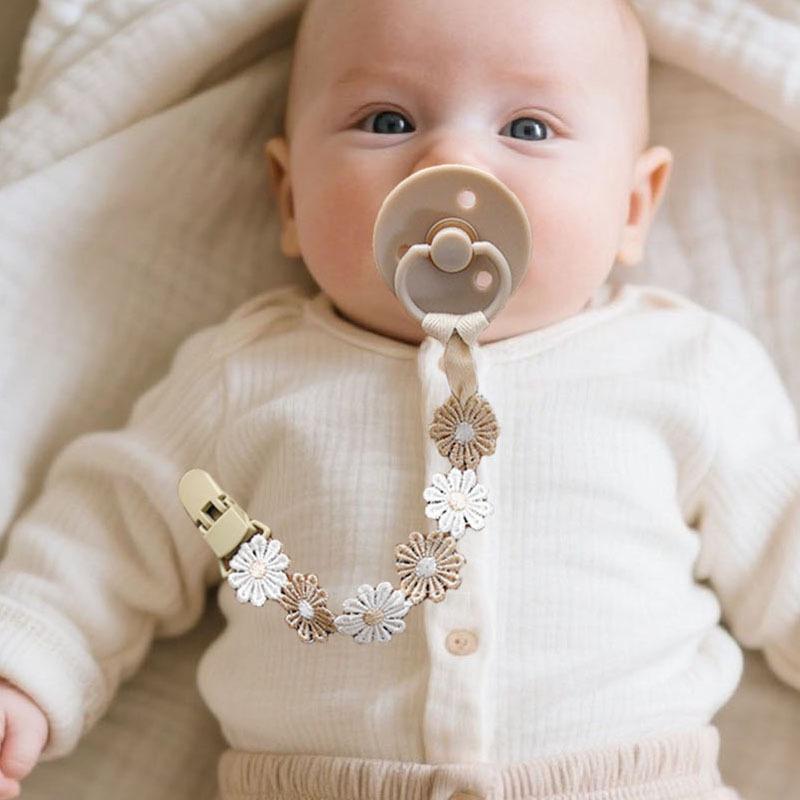 Ins-Style Daisy Fabric Pacifier Clip & Teething Stick Anti-Lost Chain