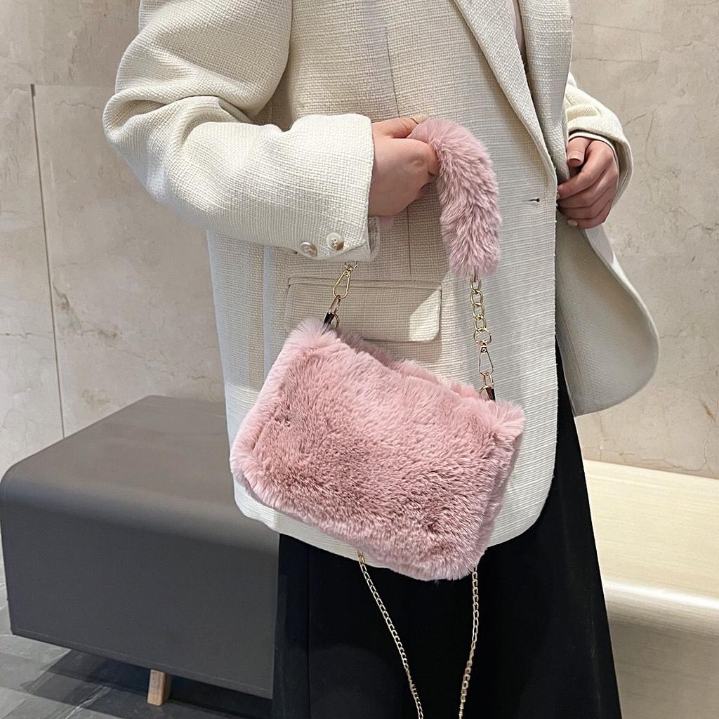 New Plush Bag Fashionable Women's Niche Chain Messenger Bag Fashionable Portable Cute Small Square Bag