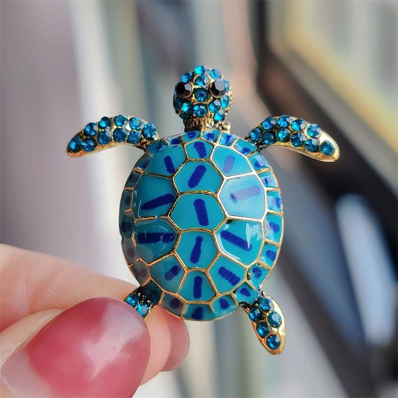 Creative Diamond-Encrusted Fashion Turtle Animal Brooch Personalized Exaggerated Oil Drop Brooch Retro Pin Clothing Accessories