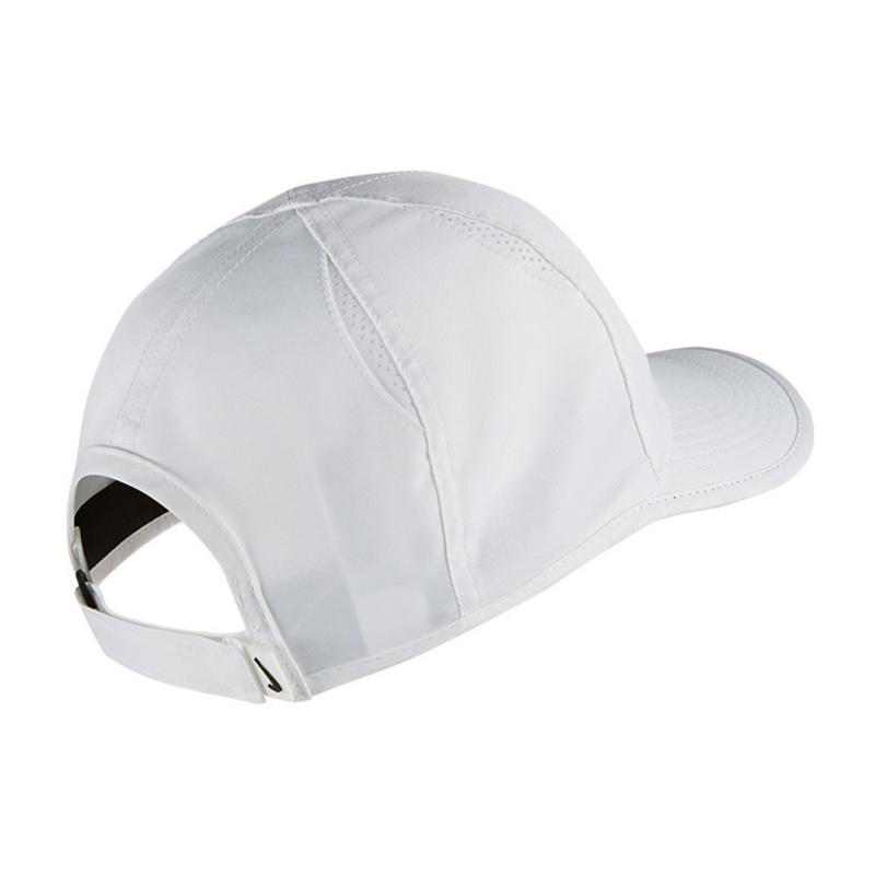 Nike Детские бейсболки белые повседневные CU6752-100