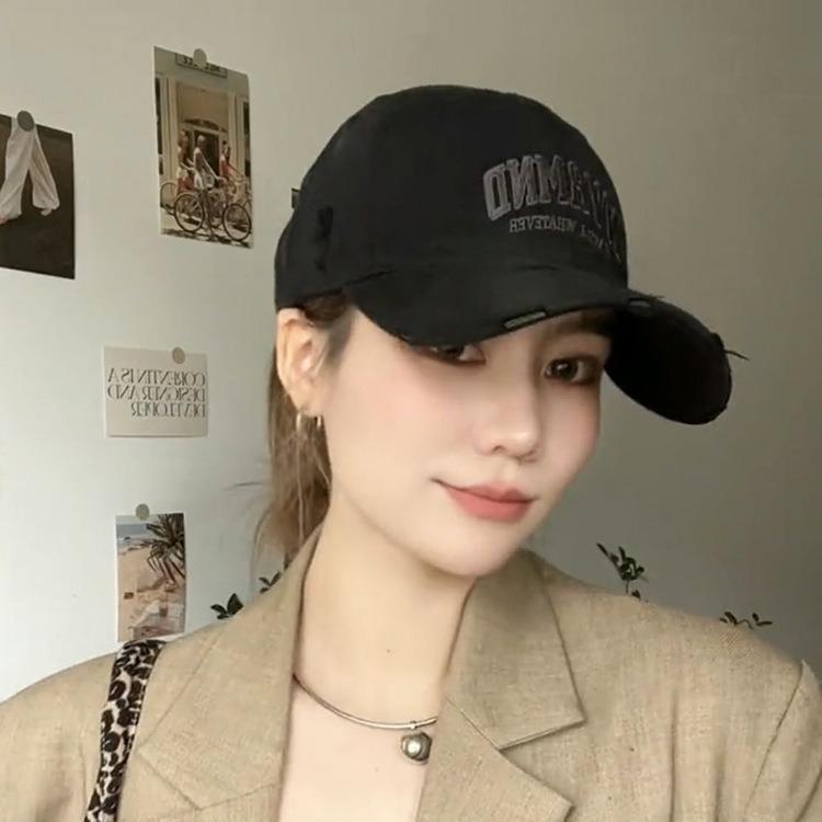 Европейская и американская модная брендовая вышивка с большой окружностью головы, бейсболка для мужчин и женщин, уличная мода, старая кепка с отверстием, показывающая маленькое лицо