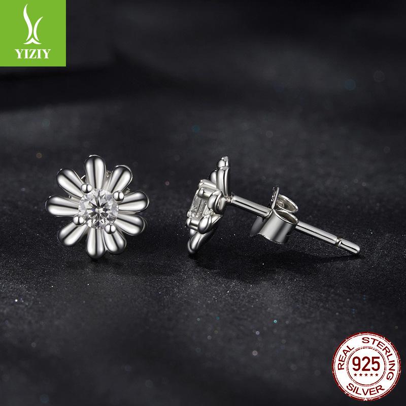 Серьги из стерлингового серебра S925 с муассанитом цвета D, легкая роскошь, высокого класса, Осень и Зима, Женские маленькие серьги-гвоздики "Маргаритка Моцарелла"