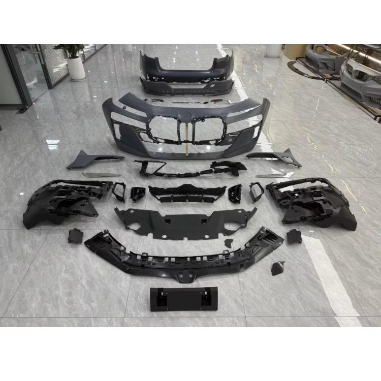 BMW 7 Series (G70) MT 1:1 Sport Body Kit Upgrade