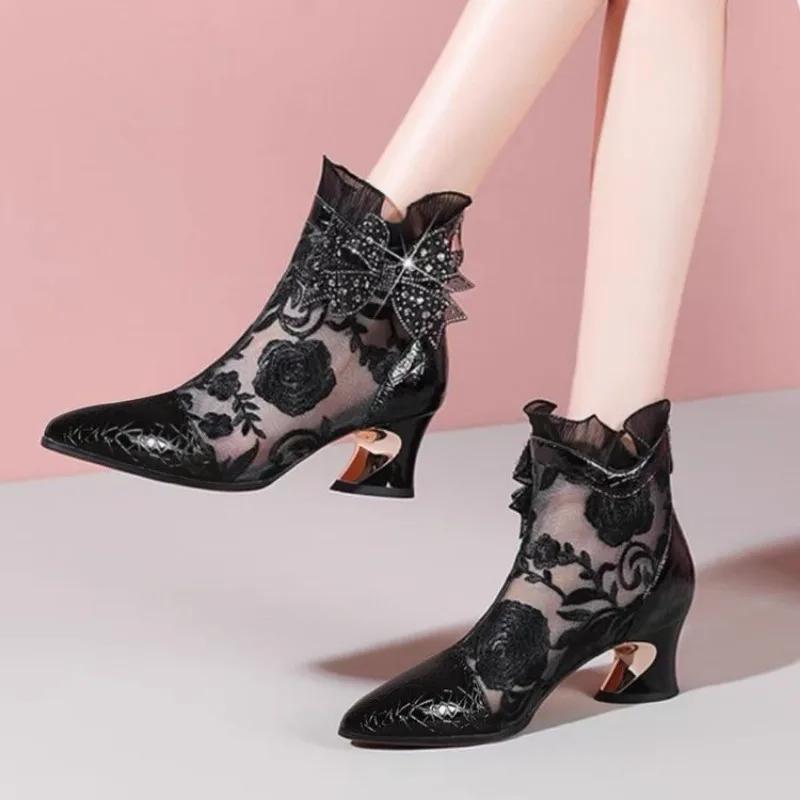 2025 Plus Size Women's Boots Lace Embroidery Ankle Sandal Boots Crystal Bow Tie Back Zip Stylish Retro Summer Footwear