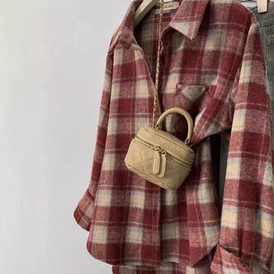 Ретро Красная Рубашка в Крупную Клетку в Гонконгском Стиле для Женщин на Весну и Осень Новый Дизайн для Невысоких Свободная Повседневная Куртка-Рубашка