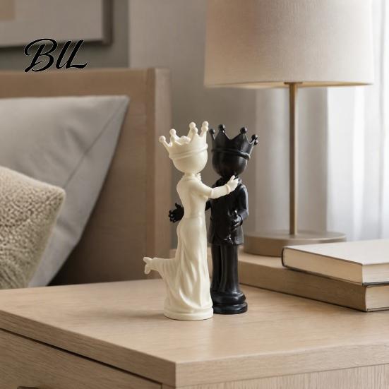Symbolic Companionship Statue Gifts 1 Pair 3D Printed King and Queen Couple Figurines, Chess Style Dancing Abstract Sculptures Lovers Statue, Romantic