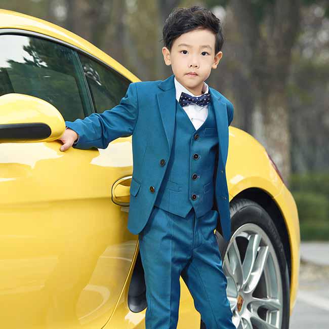 Праздничный костюм тройка для мальчика