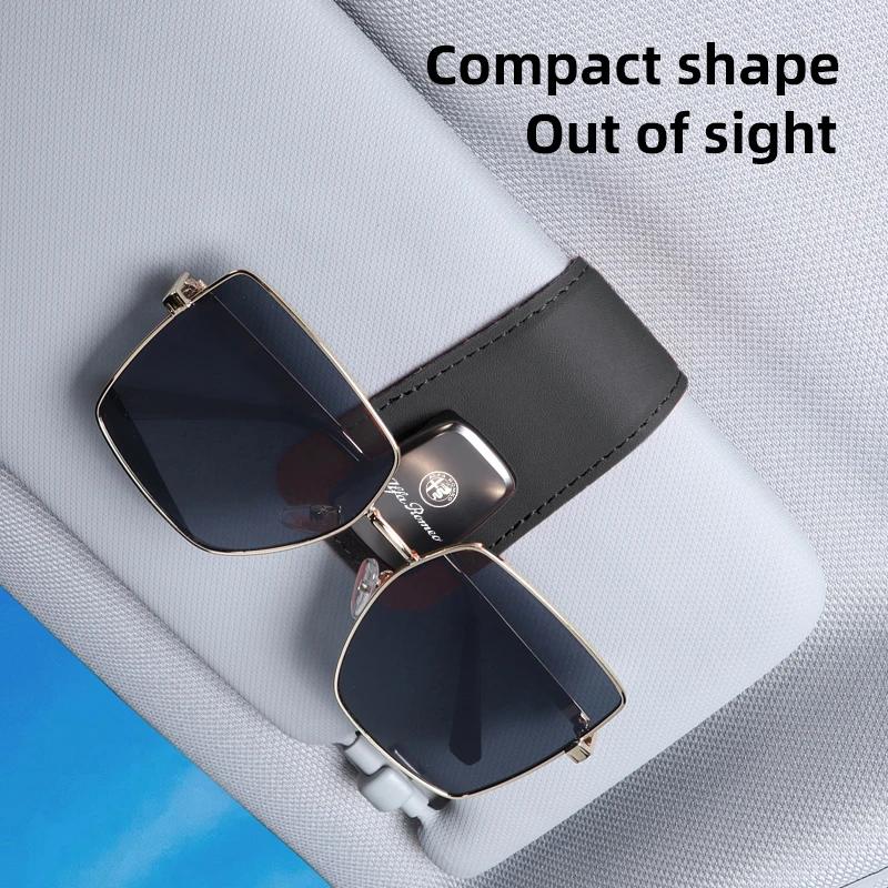 Car Sticker For Alfa Romeo 159 147 Car Interior Sun Visor Eyeglasses Holder Sunglasses Clip For Alfa Romeo 4C 159 Spider Giulia wnp522