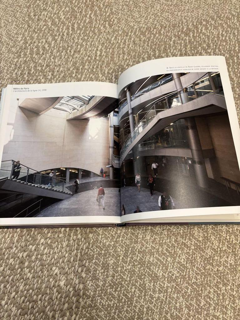 [Б/У] Парижское метро Иностранные книги ПАРИЖСКОЕ МЕТРО Книги по истории Отправка в тот же день