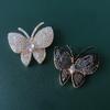 Fashion Rhinestone Butterfly Brooch Fashion Exquisite Trend Coat Pin Anti -Glare Cardigan Button Clothing Accessories