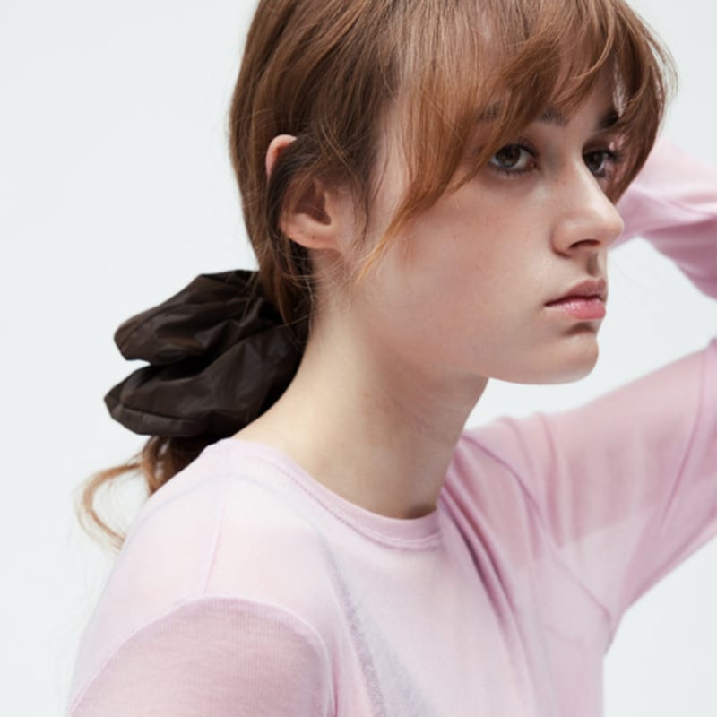 Двухцветная резинка-скранчи H8 (ШОКОЛАД)