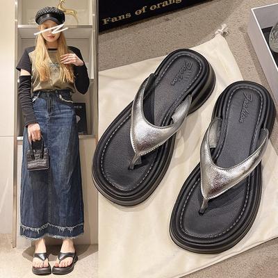 Интернет-знаменитости щиплют ноги нескользящие шлепанцы на толстой подошве женская летняя обувь новинка супер огонь универсальные пляжные крутые тапочки