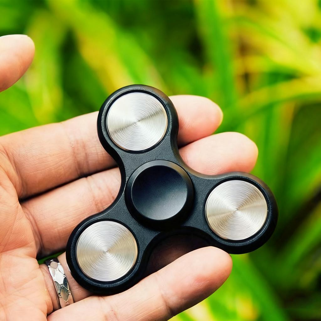 Гироскоп для пальцев Leaker Алюминиевый сплав Гироскоп для пальцев Нержавеющая сталь Большой Три Магических Декомпрессионная Вращающаяся Игрушка