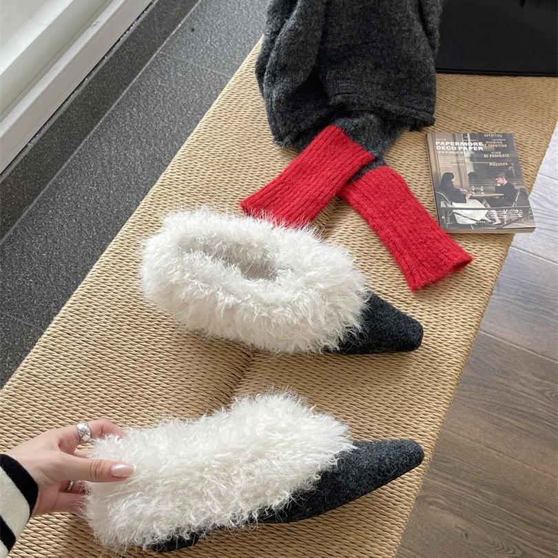 Корейская версия плюшевых туфель с квадратным носком, одинарные туфли женские 2025, теплые хлопковые туфли, французский толстый каблук, ретро черные туфли из маленькой кожи