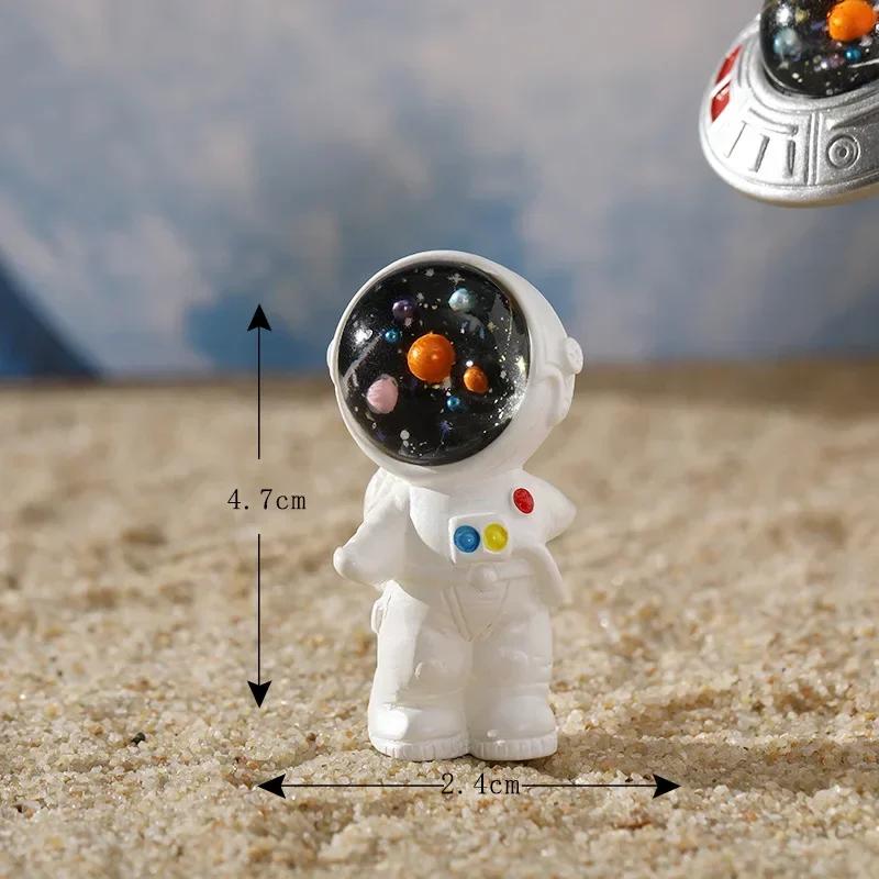 Миниатюрные фигурки милые мультяшные астронавты кролики микро ландшафтные украшения для украшения дома поделки кролики декор стола комнаты