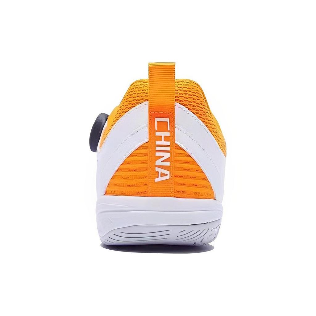 Li Ning Mage ESS износостойкие дышащие низкие кроссовки для настольного тенниса унисекс Белый Оранжевый APTT001-2
