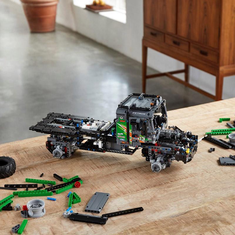 LEGO Технология Механический набор Бенц 4x4 Мерседес-Бенц Мерседес-Бенц Зетрос Грузовик для трейлраннинга Строительные блоки 42129