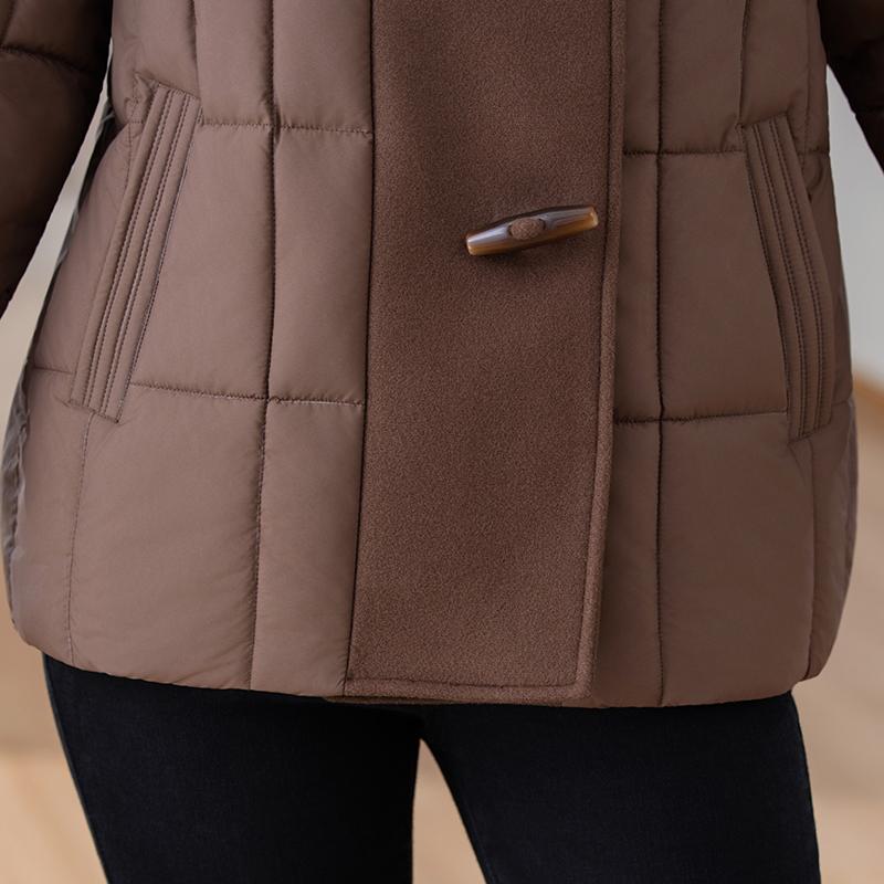 Middle Age Woman Winter Coats Plus Size Elegant Loose Thick Warm Parkas Female Jacket