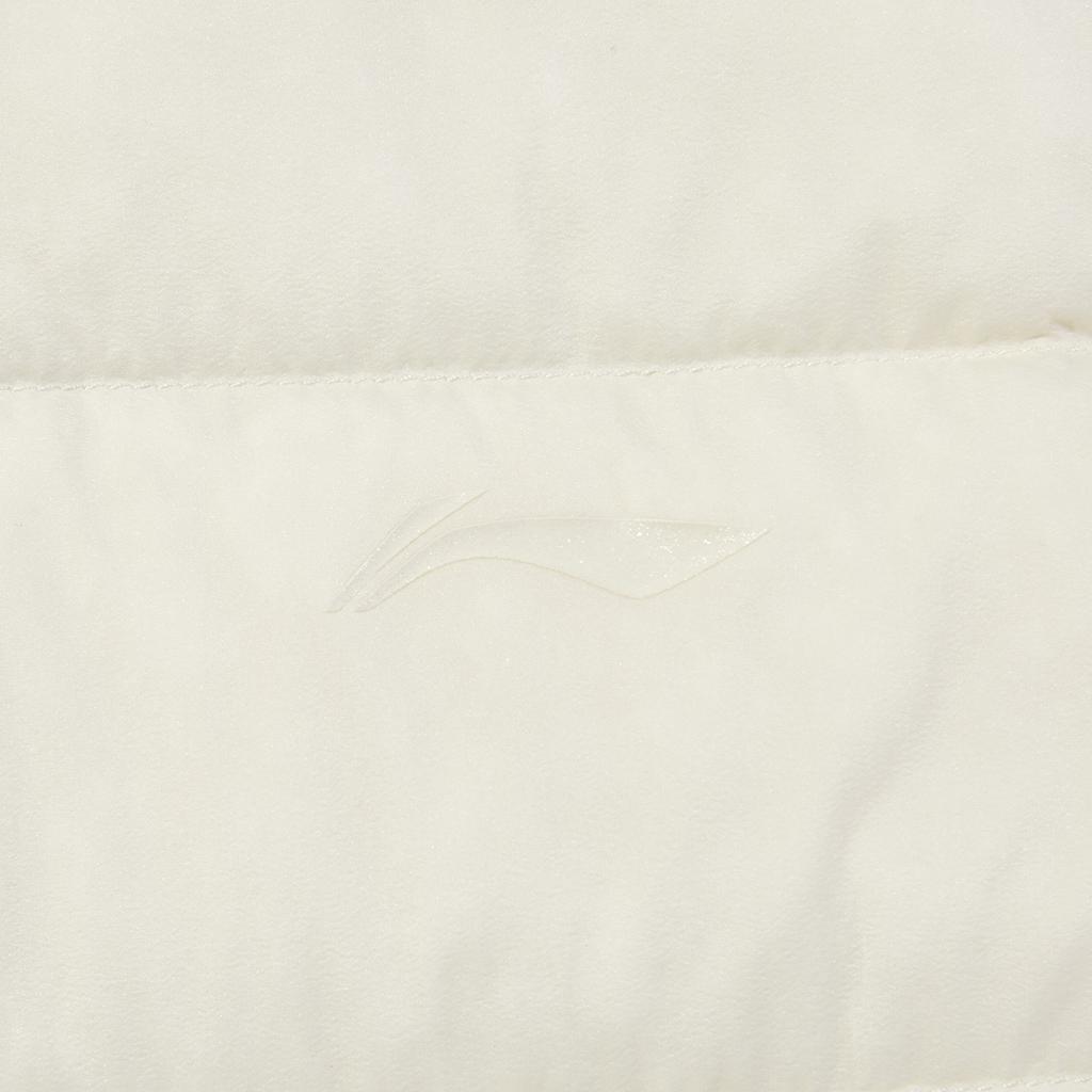 LiNing Fitness Series Solid Color Loose Stand Collar Zipper Down Jacket Women Outerwear Champagne-White AYMU112-1