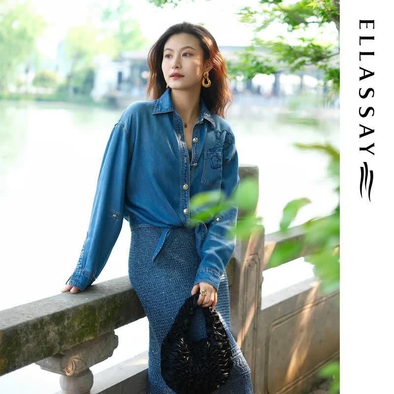 ELLASSAY Women's Shining Bear Lyocell Denim Shirt