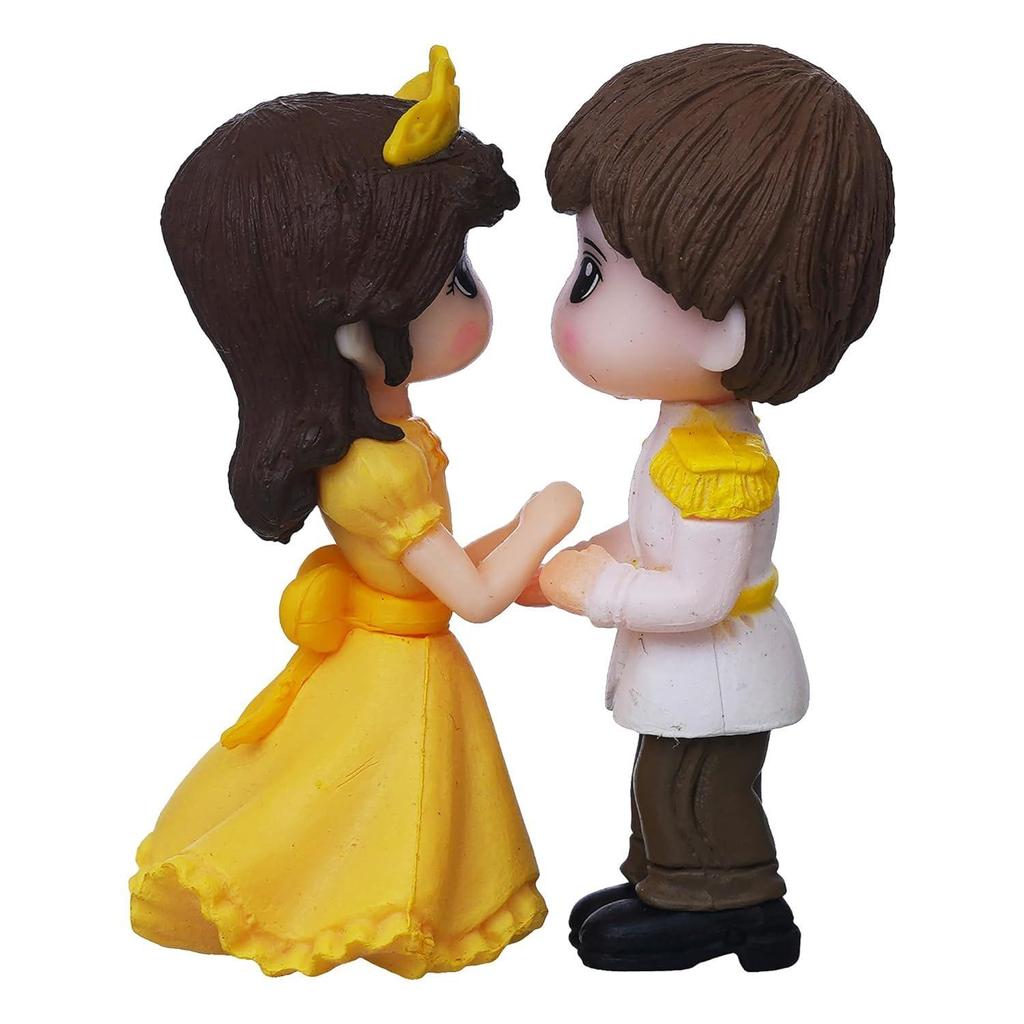 Valentine Gift for Girlfriend Boyfriend | Prince Princess Couple Statue Decorative Showpiece