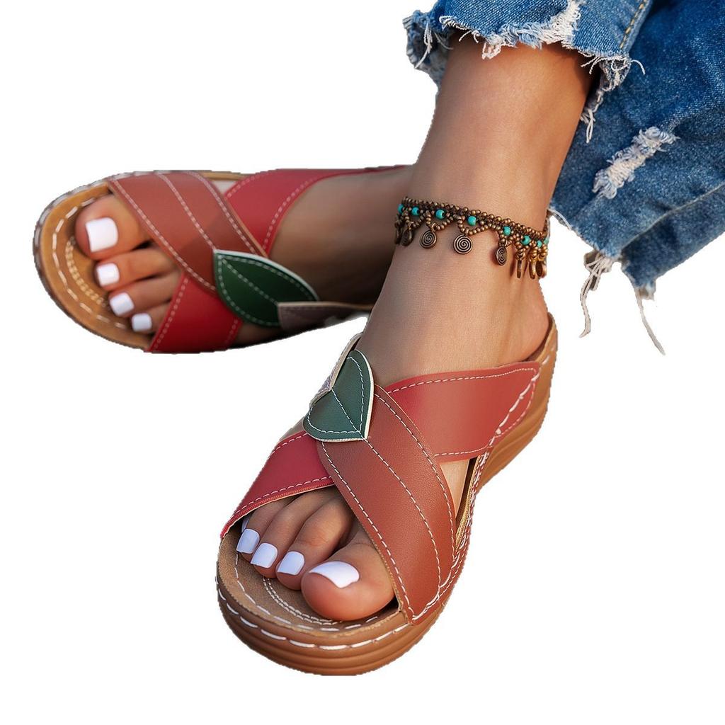 Large Size Crossed With Wedge Heels Slippers Women'S Summer Color Matching Light Outer Sandals Women