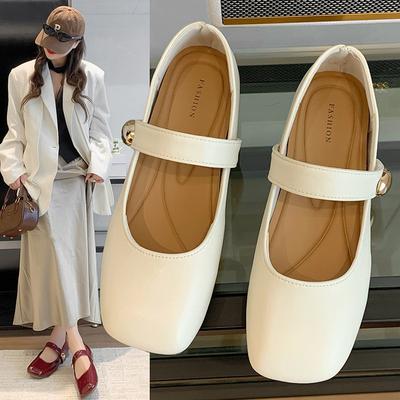 Французские маленькие кожаные туфли для девочки 2025 весна и лето новая модель с мелким вырезом в сказочном стиле универсальные нежные подходящие к юбке туфли-балетки Мэри Джейн