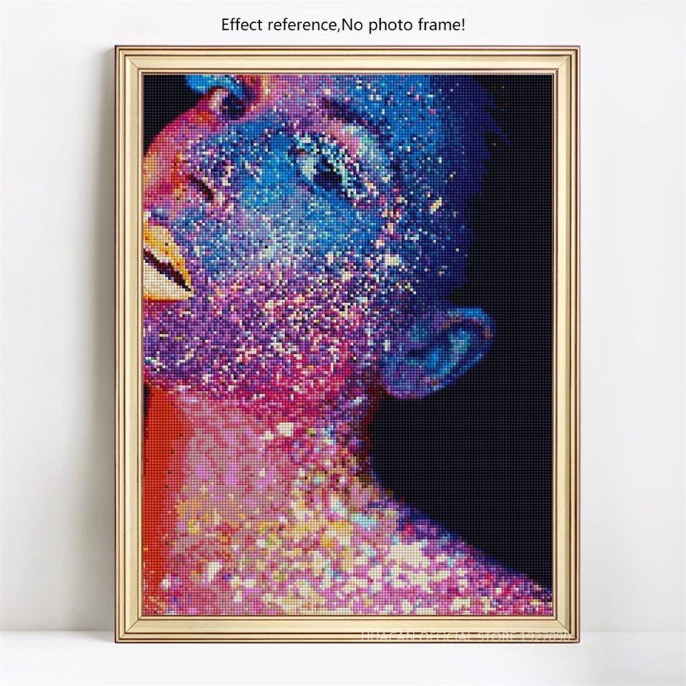 Full Round 5D DIY Cross Stitch Portrait Woman Diamond Embroidery Full Display Diamond Painting