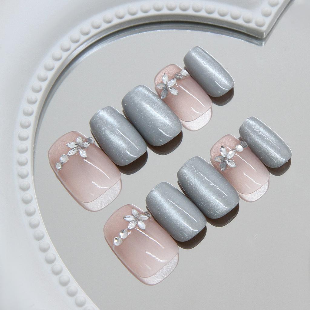 Cinnamon Peach Tea Cat Eye Glitter Short Ballet Press On Nails Sweet Minimalist For Ladies 30pcs Box & Strip Non Special Cosmetics