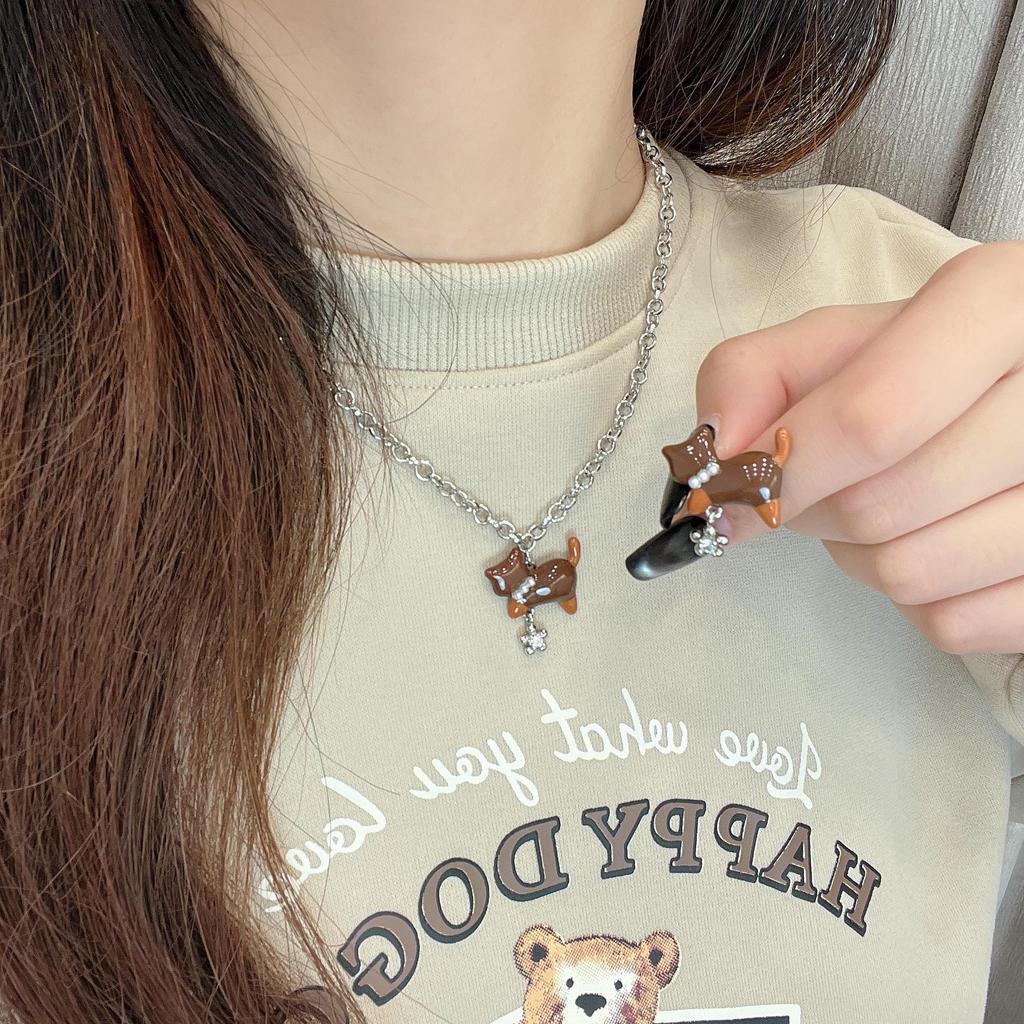 Ожерелье с подвеской в виде таксы — универсальная роскошная цепочка для свитера для женщин и студентов