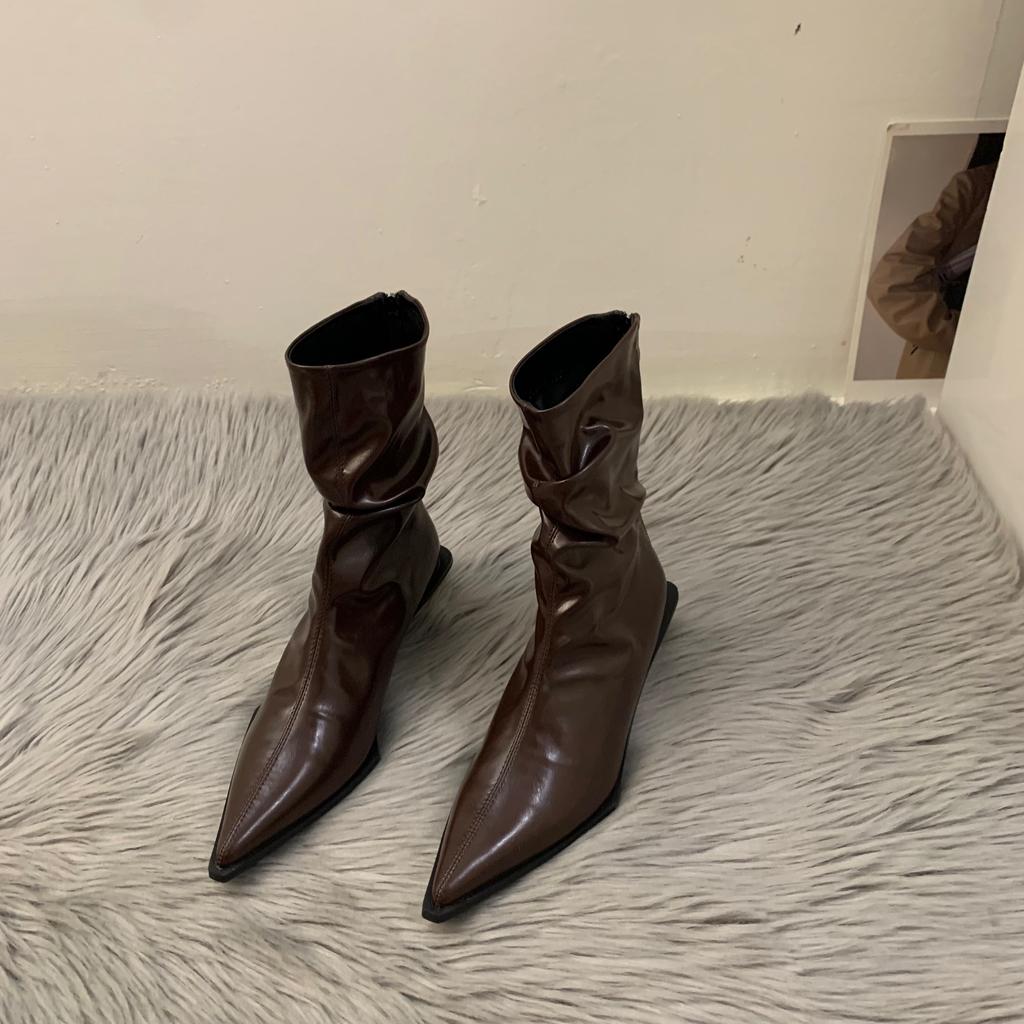 Французский темперамент высокий каблук тонкие короткие ботинки женская обувь 2025 лето коричневые остроносые маленькие ботильоны весна и осень одинарные ботинки