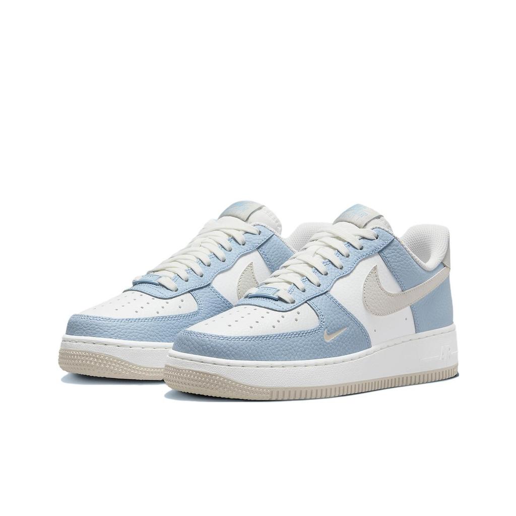 Nike Air Force 1 Low Light Armory Синие женские кроссовки Light-Bone Summit-White HF0022-400