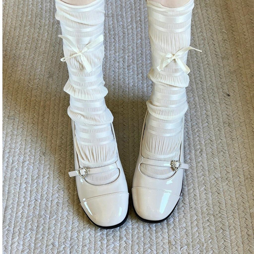 Одно слово со стразами туфли Мэри Джейн с неглубоким вырезом женские 2024 весна новые на толстом каблуке одинарные туфли французские ретро маленькие кожаные туфли женские