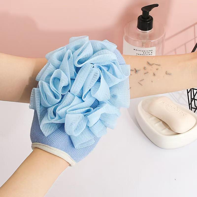 Women’s Two-in-One Exfoliating Bath Flower: Skin-Friendly Back Scrubber & Mitt