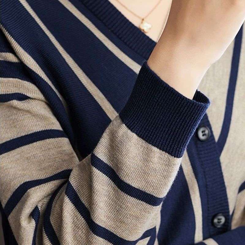 Women's Autumn and Winter Elegant and Versatile Temperament Clothing Splice Button V-Neck Long Sleeve Stripe Pullover